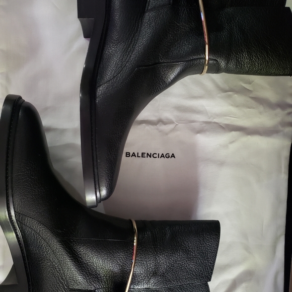 Balenciaga metal bar leather boots - Picture 5 of 12